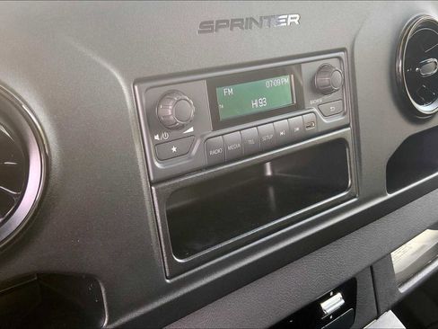 New 2025 Mercedes-Benz Sprinter 2500 image 22