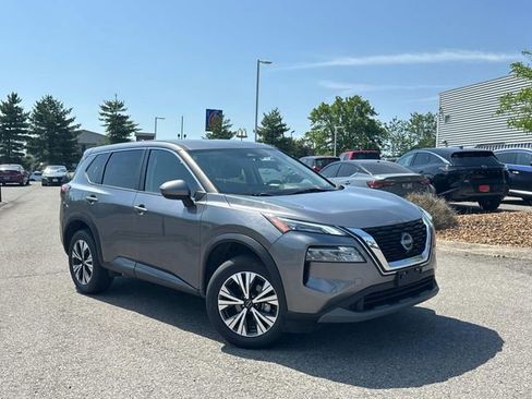 Certified 2023 Nissan Rogue SV AWD/4WD image 2