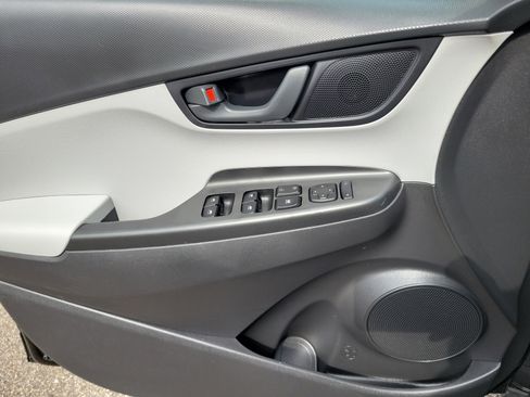 Used 2023 Hyundai Kona SEL w/ Cargo Package image 19