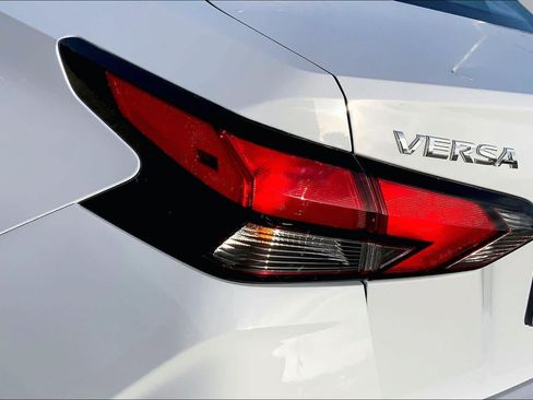 Used 2024 Nissan Versa SV w/ Trunk Package FWD image 28