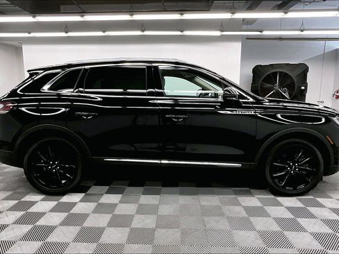 Used 2022 Lincoln Nautilus Reserve w/ Equipment Group 201A FWD image 14