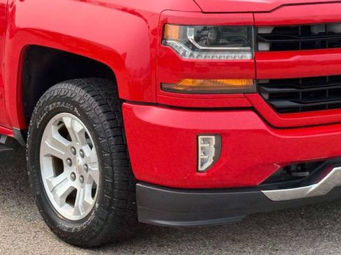 Used 2017 Chevrolet Silverado 1500 LT w/ All Star Edition AWD/4WD image 10