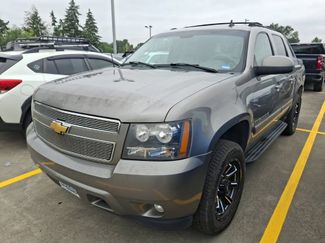 Used 2007 Chevrolet Avalanche LTZ w/ LTZ Preferred Equipment Group AWD/4WD 360° Tour