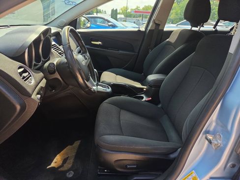 Used 2011 Chevrolet Cruze Eco FWD image 15