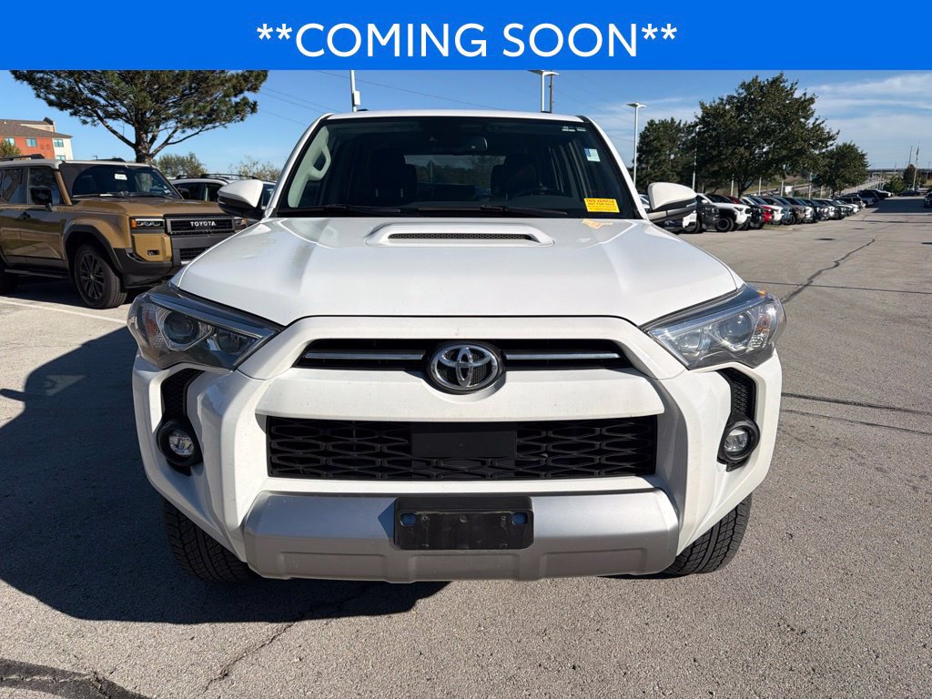 Certified 2024 Toyota 4Runner TRD Off-Road Premium w/ Moonroof Package AWD/4WD image 2
