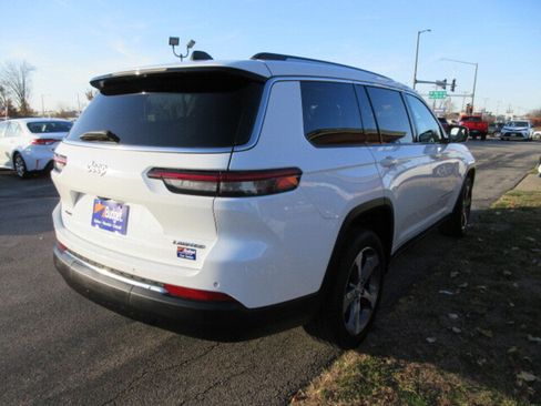 Used 2023 Jeep Grand Cherokee L Limited w/ Trailer Tow Group (B) image 5