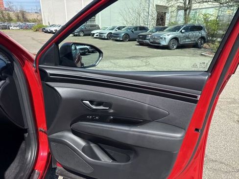 Used 2023 Hyundai Tucson Limited image 31