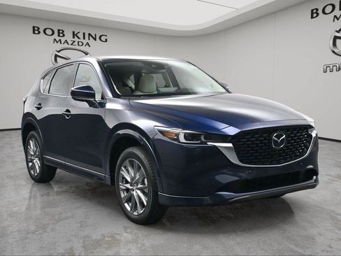 Used 2025 MAZDA CX-5 AWD 2.5 S w/ Premium Plus Pkg image 8