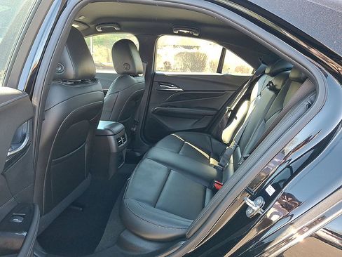 Used 2024 Cadillac CT4 Luxury RWD image 13