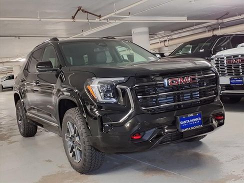 Used 2026 GMC Terrain AT4 w/ Convenience Package III AWD/4WD image 3