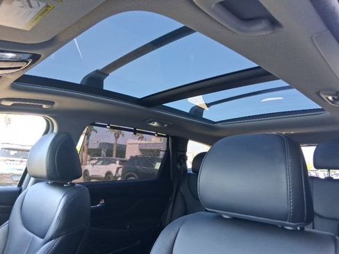 Used 2023 Hyundai Santa Fe SEL w/ Premium Package image 20