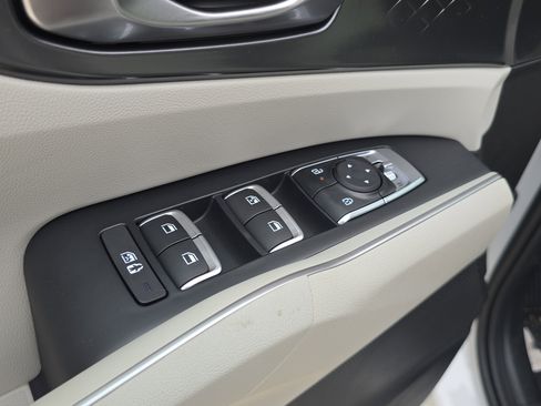 New 2026 Kia Sorento S image 19