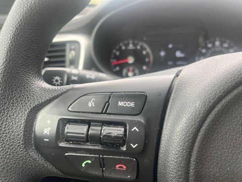 Used 2016 Kia Sorento LX FWD image 14