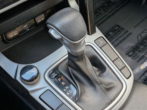 Used 2022 Kia Seltos LX image 12