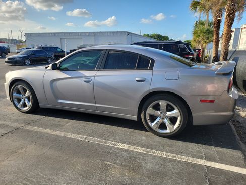 Used 2013 Dodge Charger SXT w/ Rallye Appearance Group image 7