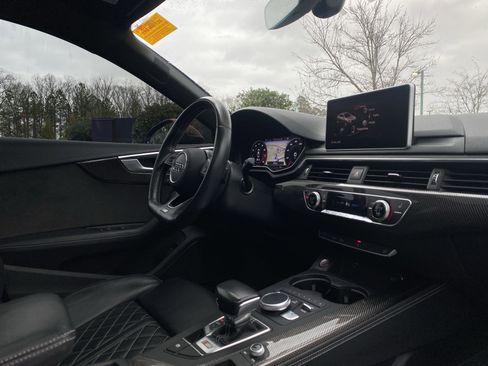 Used 2019 Audi S5 Premium Plus w/ Premium Plus image 6