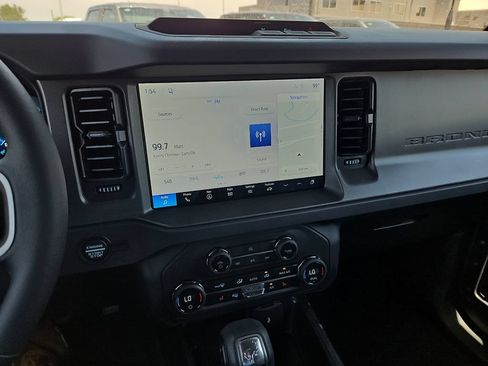 New 2026 Ford Bronco Big Bend AWD/4WD image 25