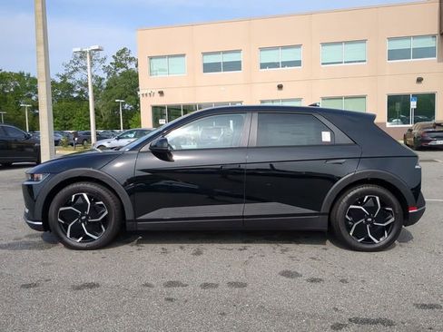 Used 2023 Hyundai Ioniq 5 SEL w/ Cargo Package AWD/4WD image 8