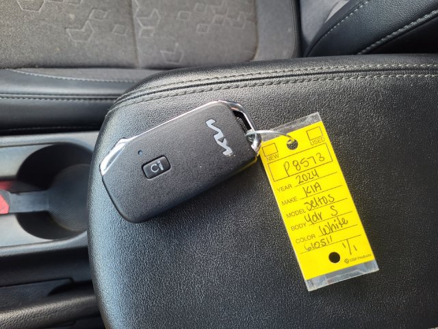Used 2024 Kia Seltos S AWD/4WD image 25