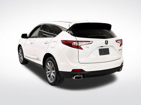 Used 2023 Acura RDX FWD w/ Technology Package image 3