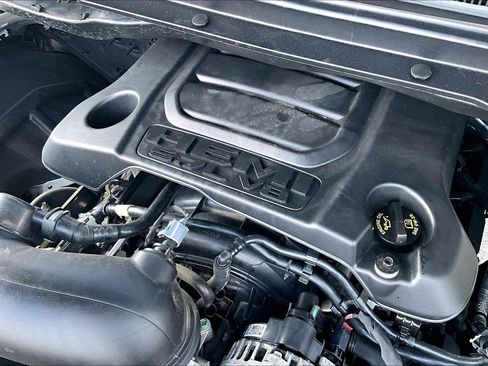 Used 2022 RAM 1500 Laramie w/ Sport Appearance Package AWD/4WD image 32