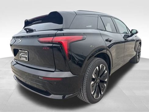 New 2025 Chevrolet Blazer EV RS image 9