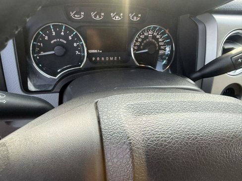 Used 2012 Ford F150 XLT w/ XLT Chrome Pkg RWD image 11