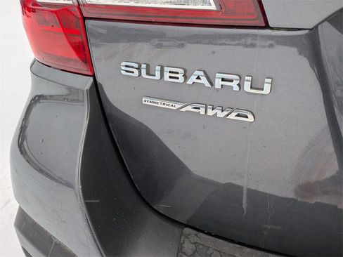 Used 2019 Subaru Outback 2.5i image 10