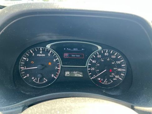 Used 2014 Nissan Pathfinder SL w/ SL Premium Package AWD/4WD image 11