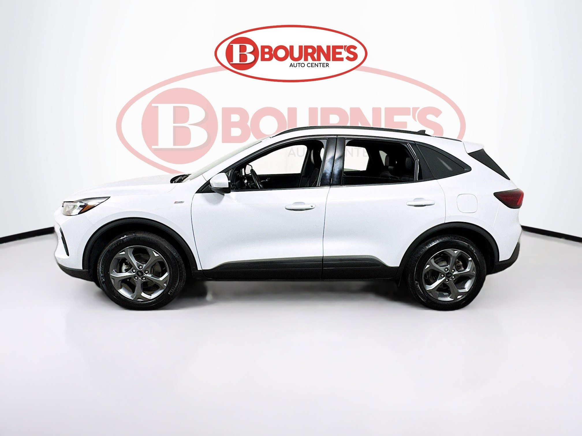Used 2025 Ford Escape ST-Line Select AWD/4WD image 6
