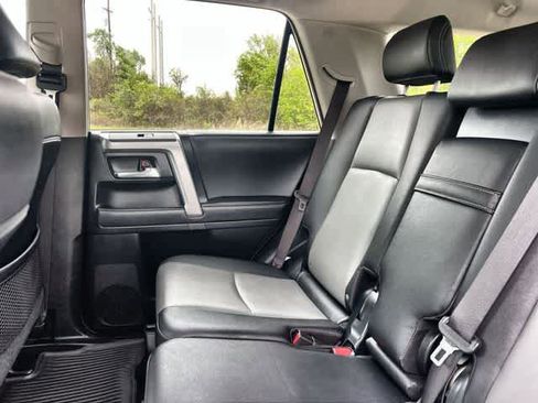 Used 2023 Toyota 4Runner SR5 Premium w/ Moonroof Package image 14