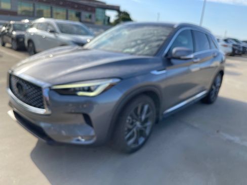 Certified 2019 INFINITI QX50 Essential w/ Sensory Package AWD/4WD image 1