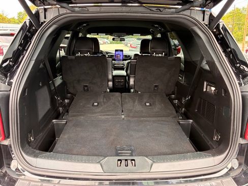 Used 2020 Ford Explorer ST w/ Premium Technology Package AWD/4WD image 12