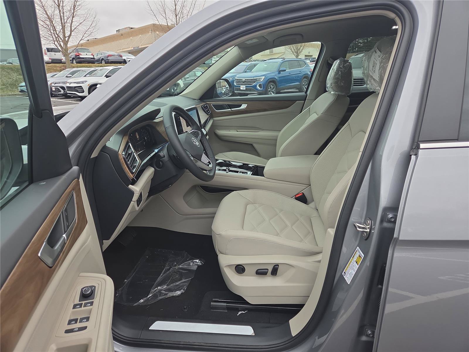 New 2026 Volkswagen Atlas SE AWD/4WD image 14