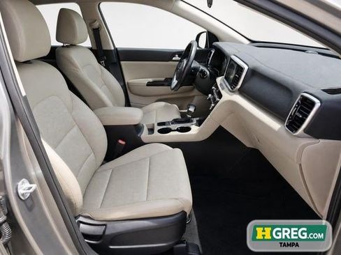 Used 2020 Kia Sportage EX FWD image 11