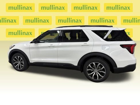 New 2026 Ford Explorer ST-Line image 10