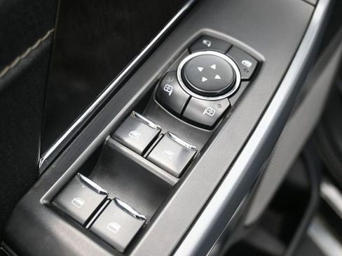 Used 2023 Ford F150 Lariat image 14