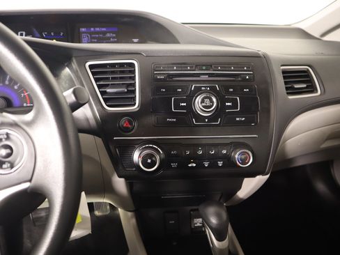 Used 2014 Honda Civic LX image 6