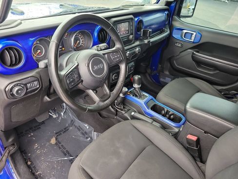 Used 2020 Jeep Wrangler Unlimited Sport S AWD/4WD image 23
