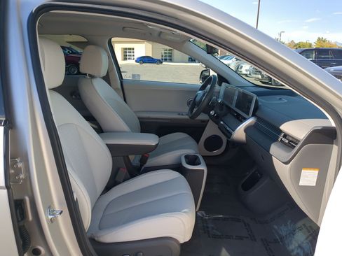 Used 2024 Hyundai Ioniq 5 Limited AWD/4WD image 34