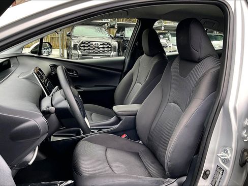 Used 2017 Toyota Prius Two w/ Prius Two Safety Plus Package image 23