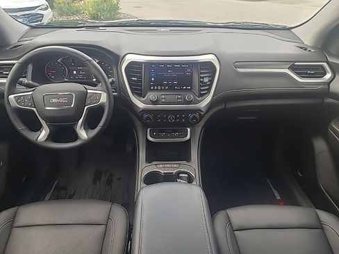 Used 2023 GMC Acadia SLT w/ Preferred Package AWD/4WD image 13