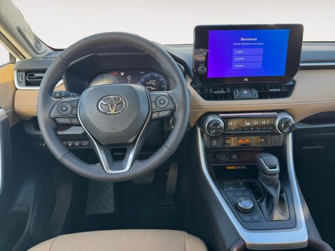 New 2025 Toyota RAV4 Limited image 12