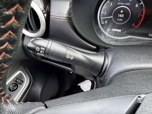 Used 2021 Nissan Versa SR image 22