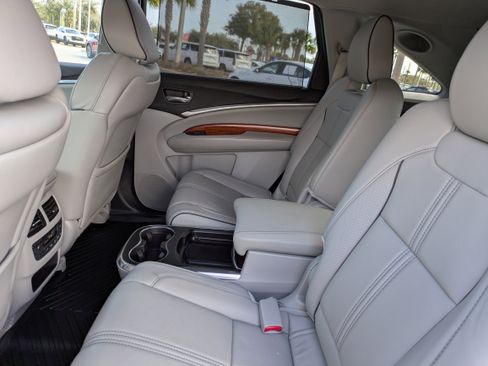 Used 2017 Acura MDX SH-AWD w/ Advance Package image 16