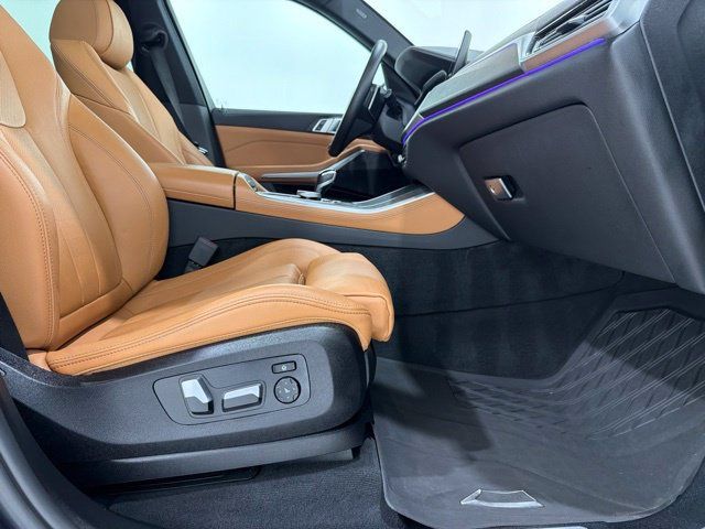 Used 2022 BMW X5 xDrive40i w/ Premium Package AWD/4WD image 20