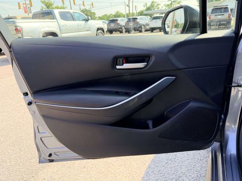 Certified 2024 Toyota Corolla SE w/ SE Premium Package FWD image 18