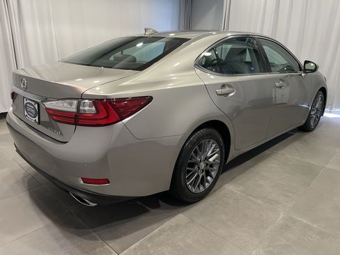 Used 2018 Lexus ES 350 w/ Premier Package FWD image 6