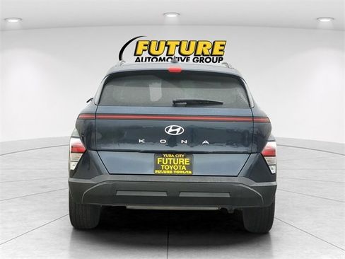 Used 2024 Hyundai Kona SEL image 6