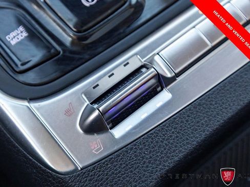 Used 2025 Kia Carnival SX image 8